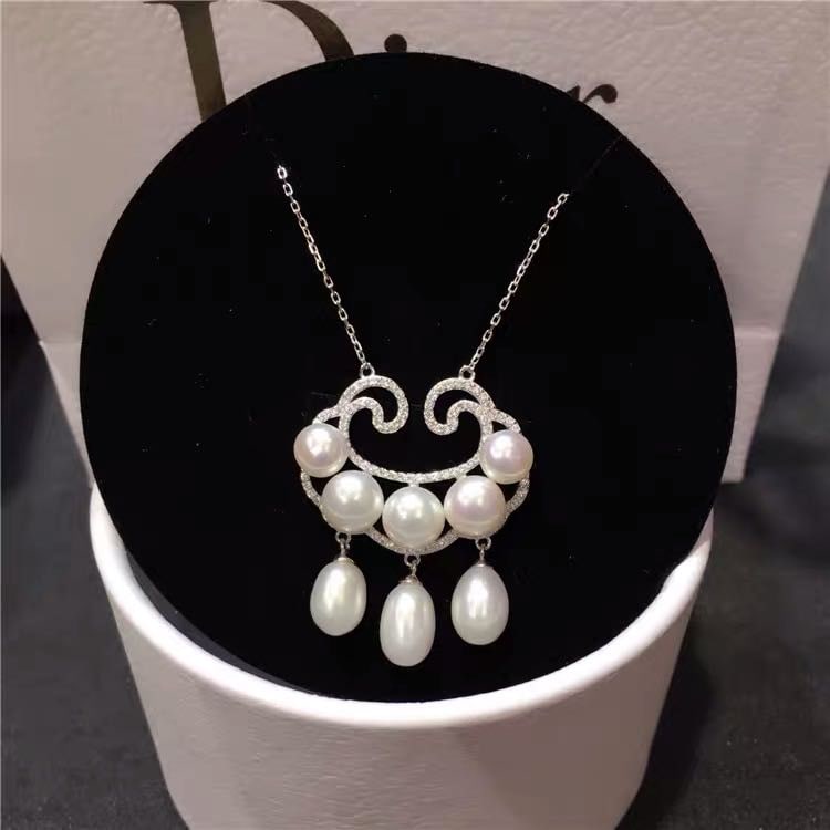 Natural Pearl 925 Silver lock Pendant (1 of 8)