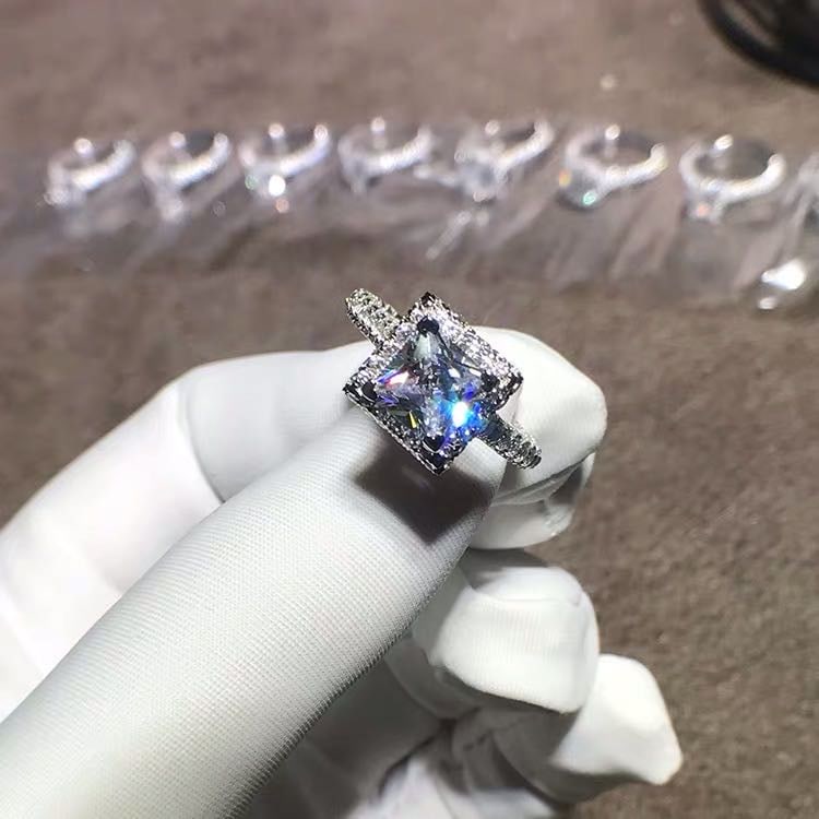 925 Silver 2ct Gem Ring - 2