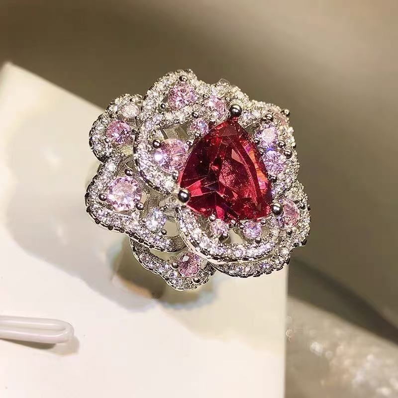 Colored Gemstone Flower Ring: Colored Gemstone Flower Ring
