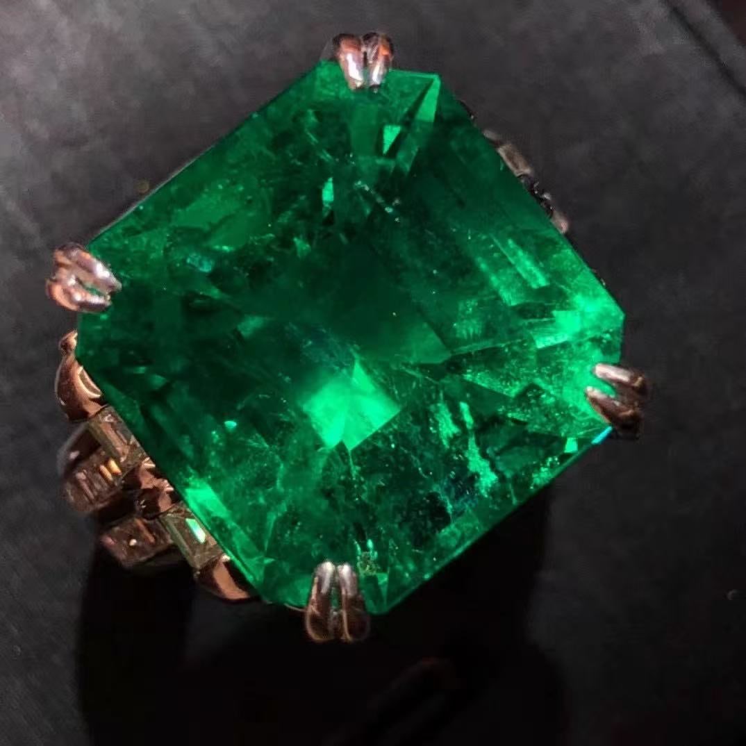 Emerald Ring - 2