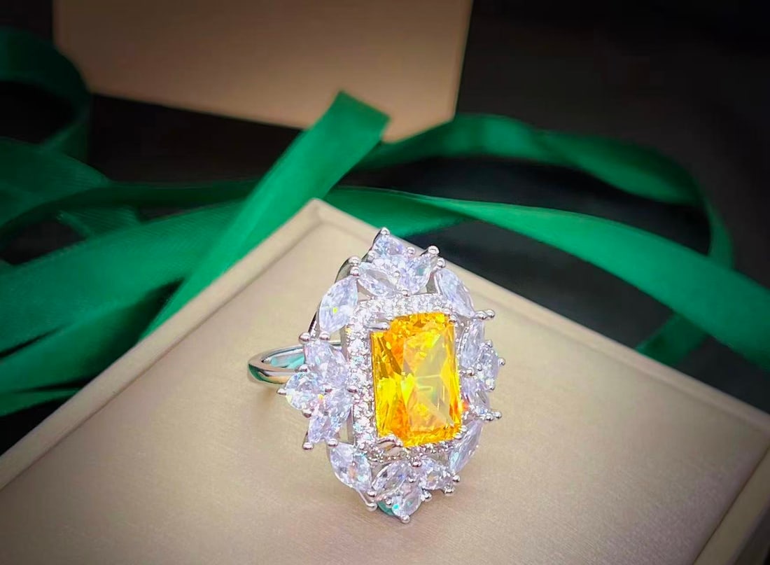 Yellow Gemstone Ring - 3
