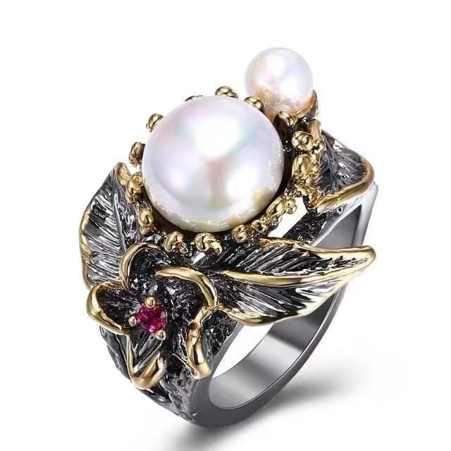 Pearl Ring: Pearl Ring