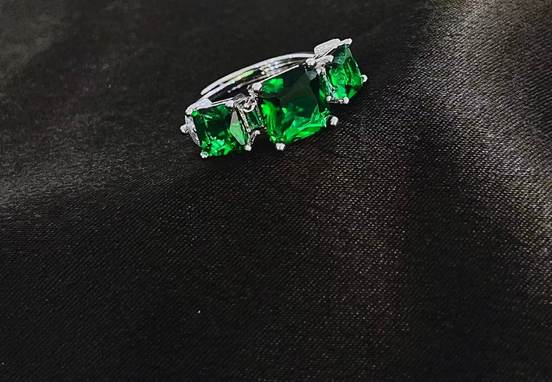 Emerald Ring: Emerald Ring