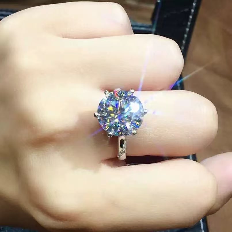 Gemstone Ring: Gemstone Ring
