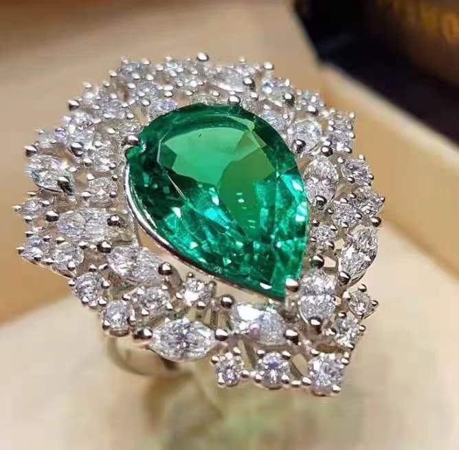 Emerald Ring: Emerald Ring
