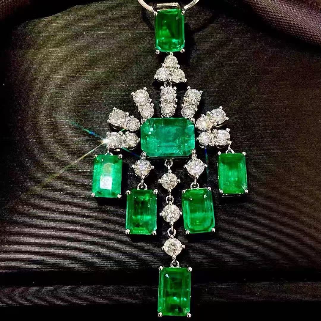 Emerald Necklace: Emerald Necklace