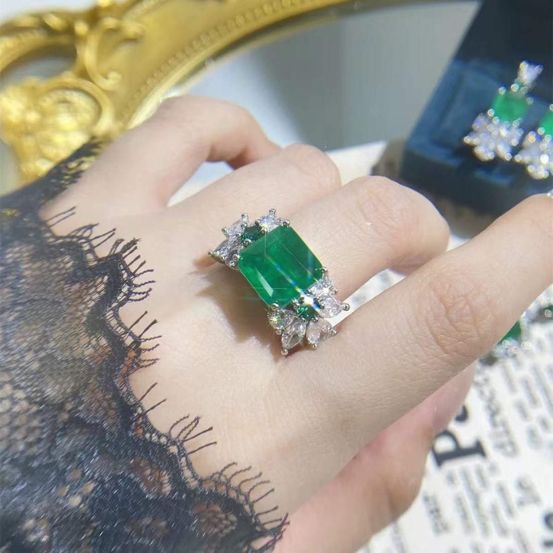 Emerald Ring: Emerald Ring