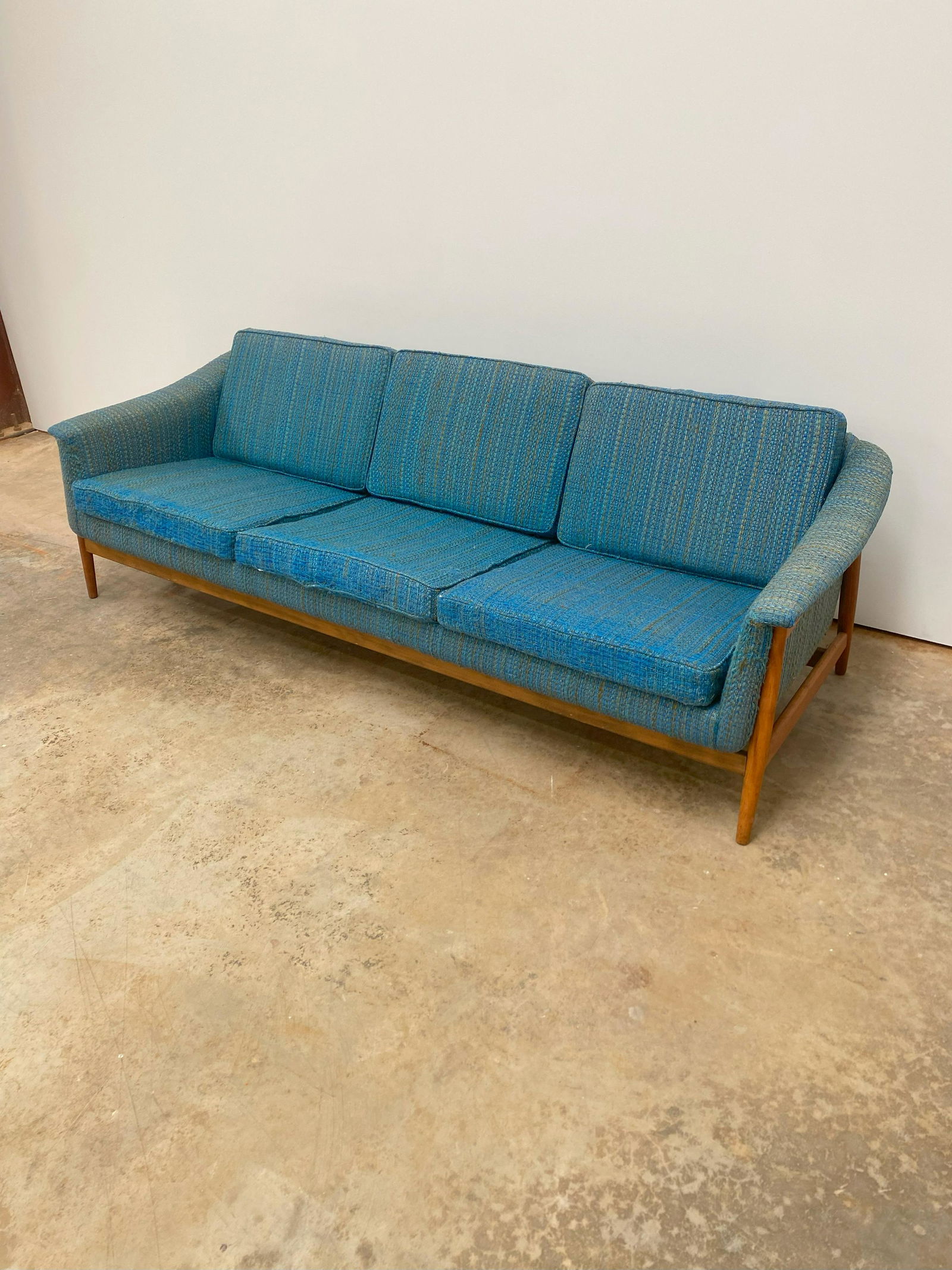 Mid Century Dux Sofa (1 of 9)