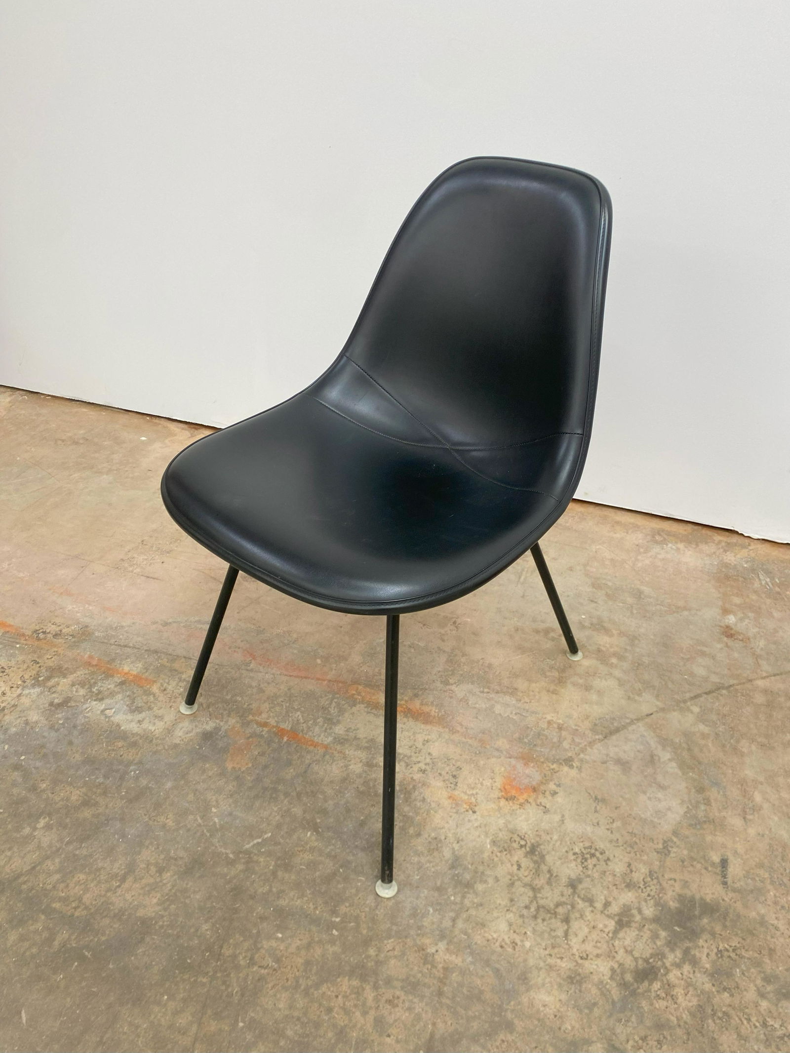 Herman Miller Eames DKX Side Chair (1 of 4)