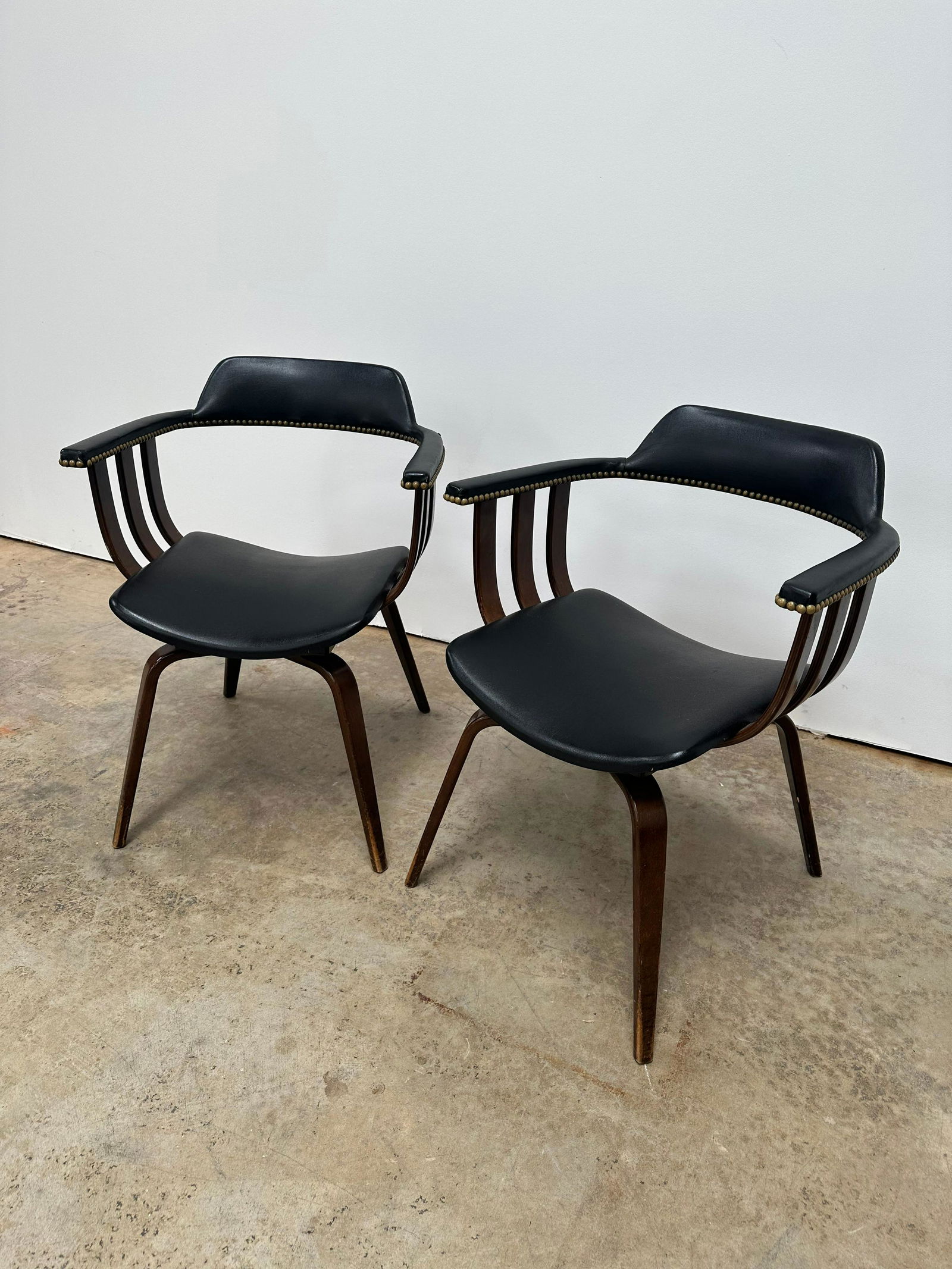 Pair of Plycraft Style Chairs (1 of 7)