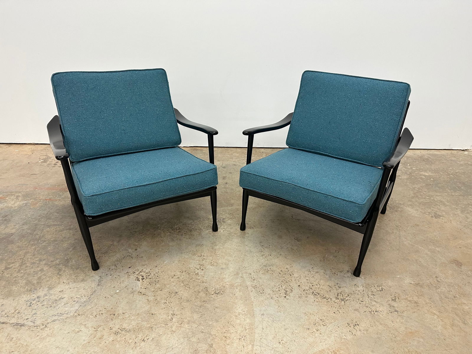 Pair of Mid Century Lounge Chairs (1 of 6)
