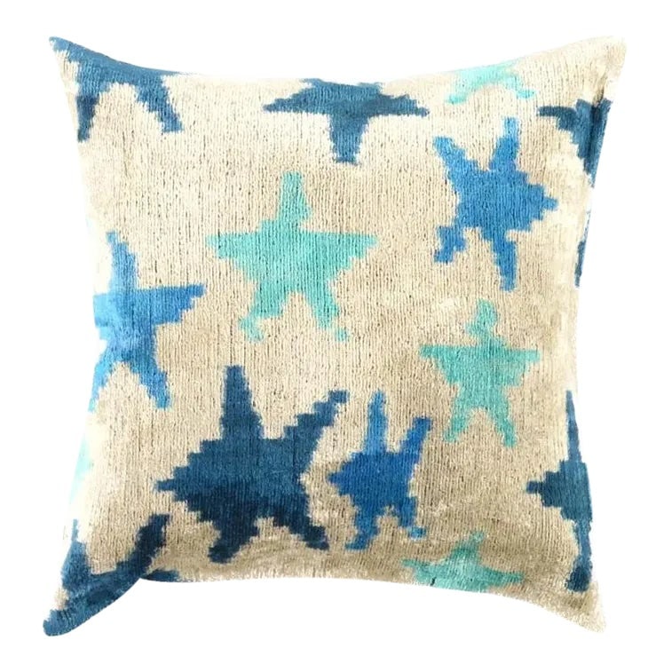 Contemporary Decorative Accent Handmade Ikat Pillow: For an earthy addition to your existing d?cor, you simply cannot go wrong with this throw decorative ikat pillow cover. Handmade in artistic detail, it features an imaginative / Pattern :. The effect 