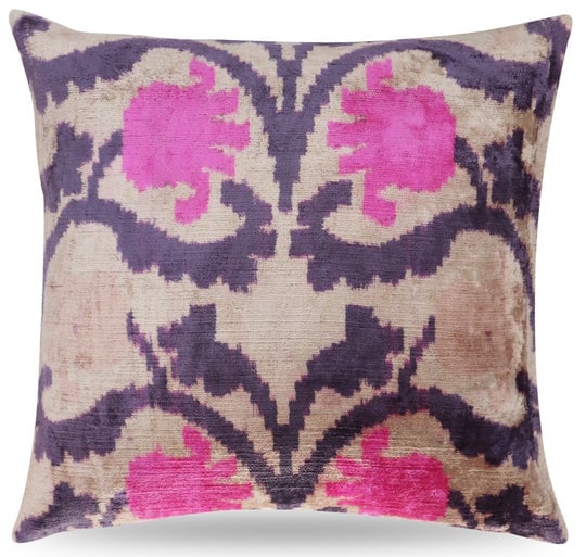 Canvello Earth Tones Pink Pillows With Luxury Decorative Cover - 16x16 inch: Canvello Earth Tones Pink Pillows With Luxury Decorative Cover - 16x16 in. is a unique product made with 100% silk velvet material, making it super soft and cozy with a delicate touch. Handmade in Tur