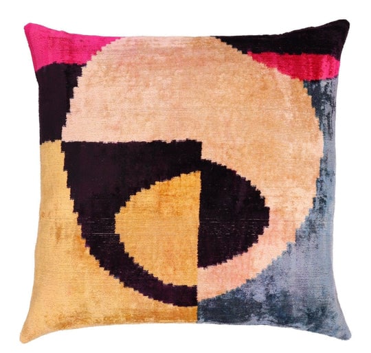 Canvello Unique Beige Gray And Gold Pillows - 20x20 in: [PREMIUM QUALITY IS OUR ASSET] The labor, time, and detailed craftsmanship of our gray and gold pillows for sofa are the key to their unique and superior quality. With a breathable 100% silk velvet ma