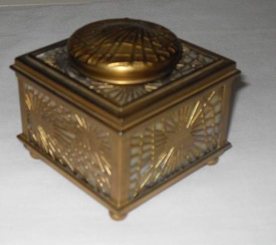 Tiffany Studios gold pine needle pattern inkwell #8: Tiffany Studios gold pine needle pattern inkwell #845