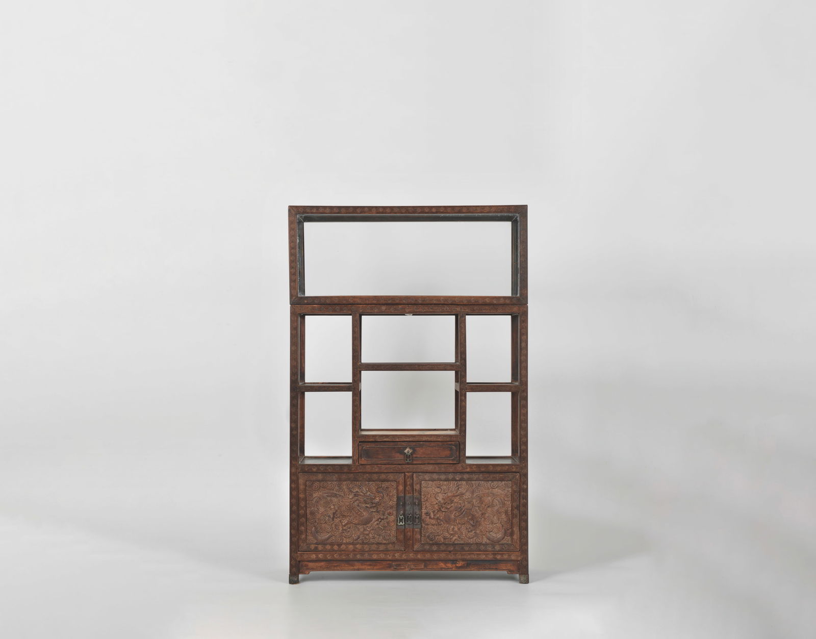 Cabinet: 多寶格櫃子