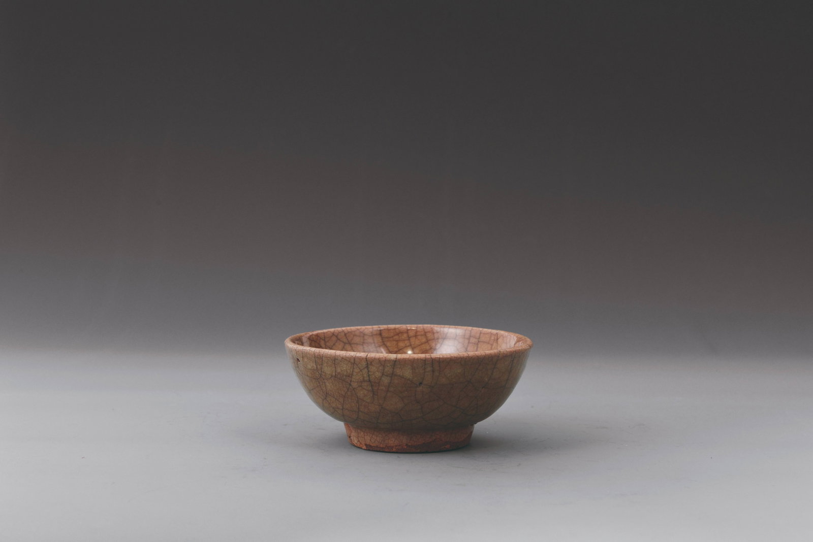 Bowl: 元 黃龍泉碗
