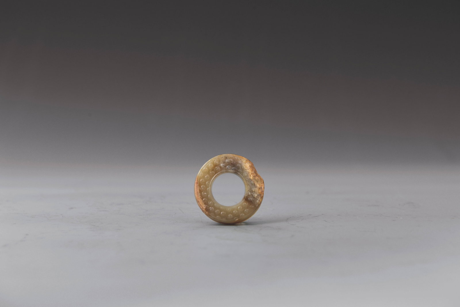Jade bi disc: 遼 玉壁