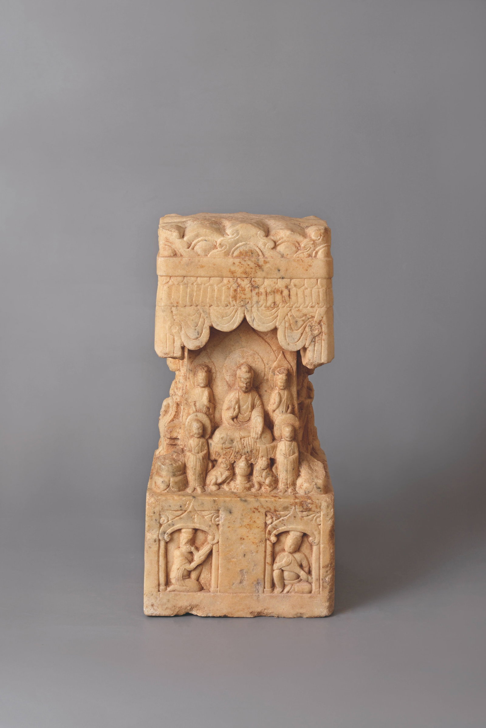 White Marble Buddhist Sutra Pillar: 西魏 漢白玉 佛經幢
