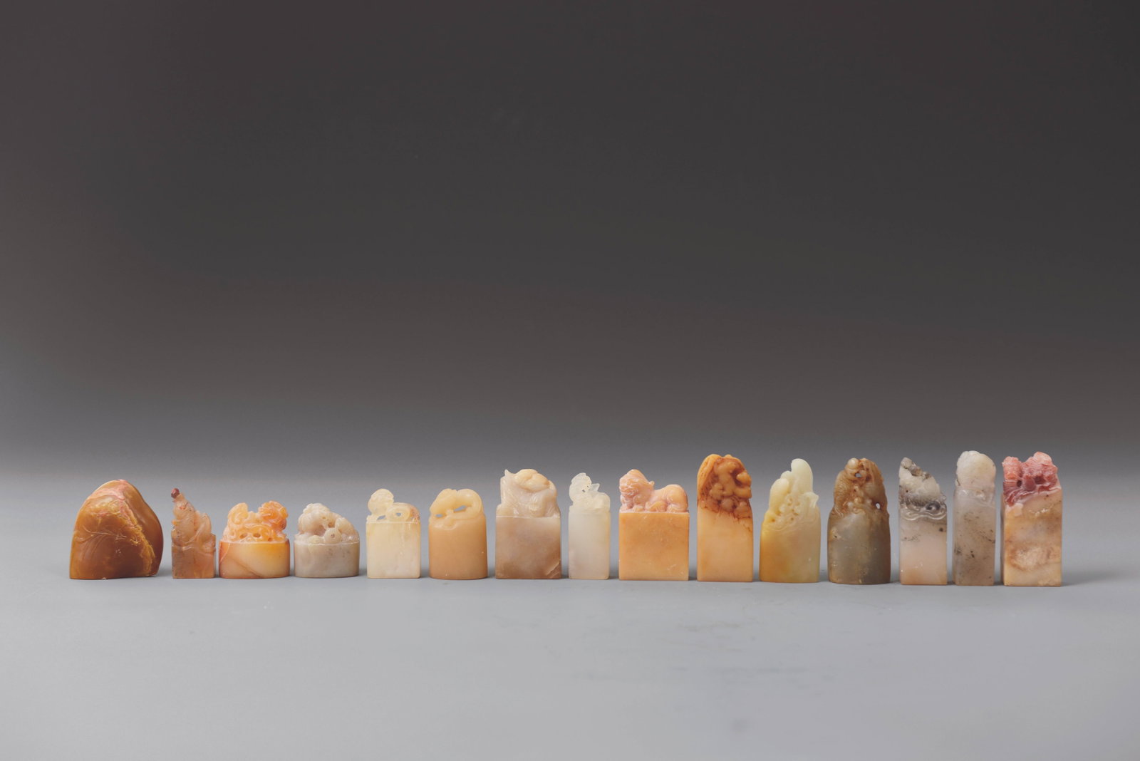 Grop of 15 Gaoshan Stone seals: 高山石印章1組15件