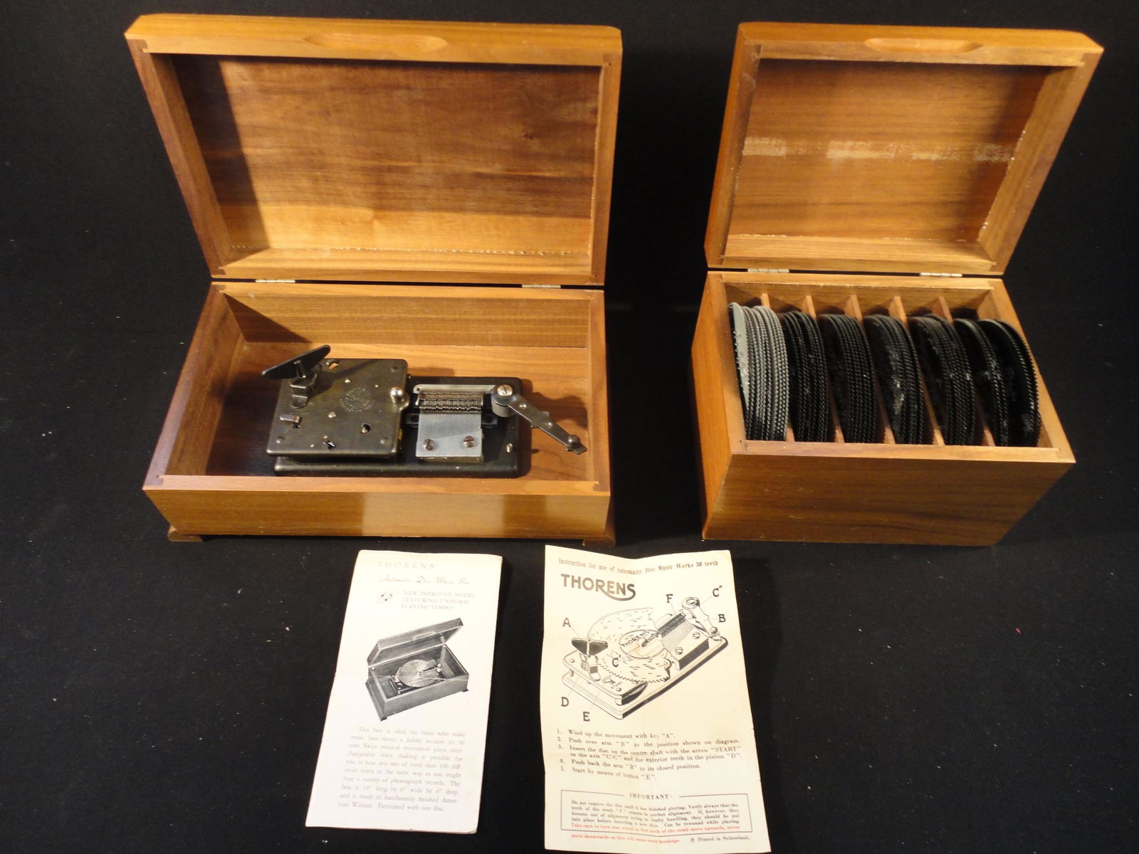 Vintage Thorens 4 - 1/2" Disc Music Box with 42 Discs (1 of 8)