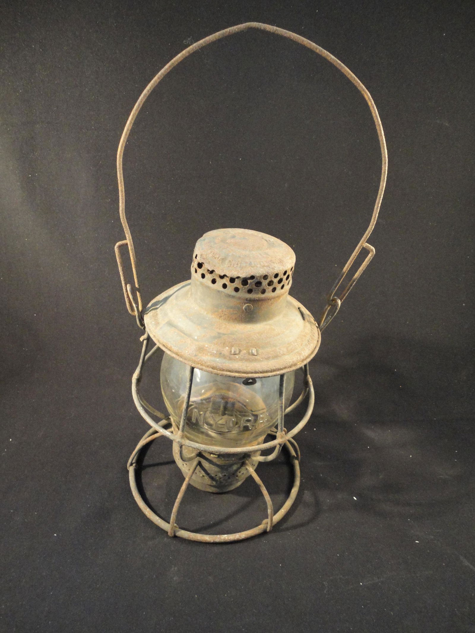 Antique New York Central Railroad Lantern - Adlake Reliable - Corning Glass CNX Clear Globe. (1 of 6)