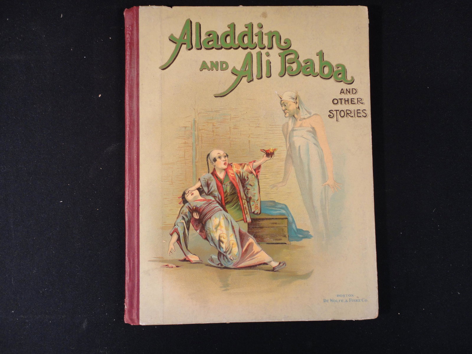 Antique 1900s Aladdin and Ali Baba and Other Stories - DeWolfe & Fiske publishers: Antique 1900s Aladdin and Ali Baba and Other Stories - DeWolfe & Fiske publishers. This book is in Very Good condition as pictured. Many beautiful color pages as pictured. No date given. See pictures 