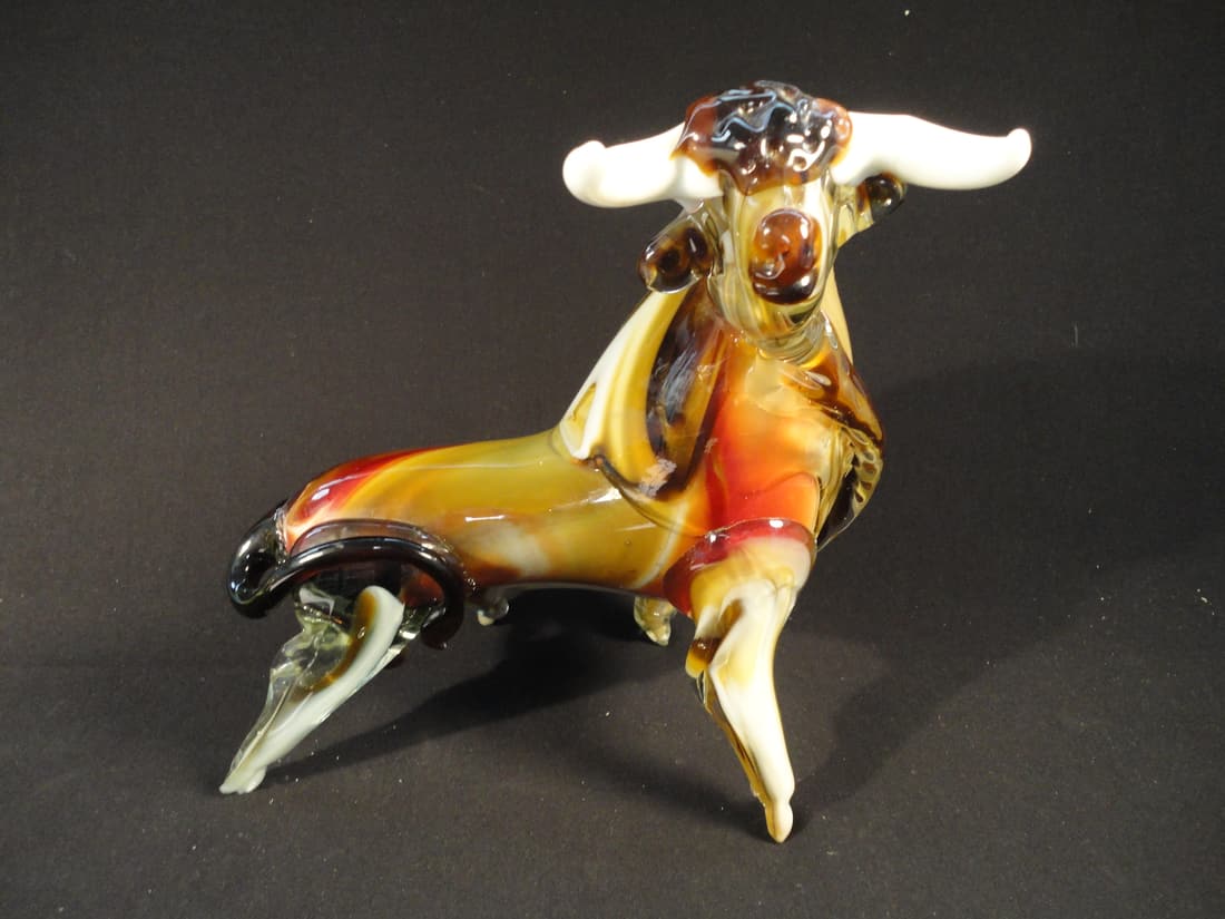 Vintage Murano Art Glass Bull Figurine - Red, White, Black and Amber Glass. (1 of 5)