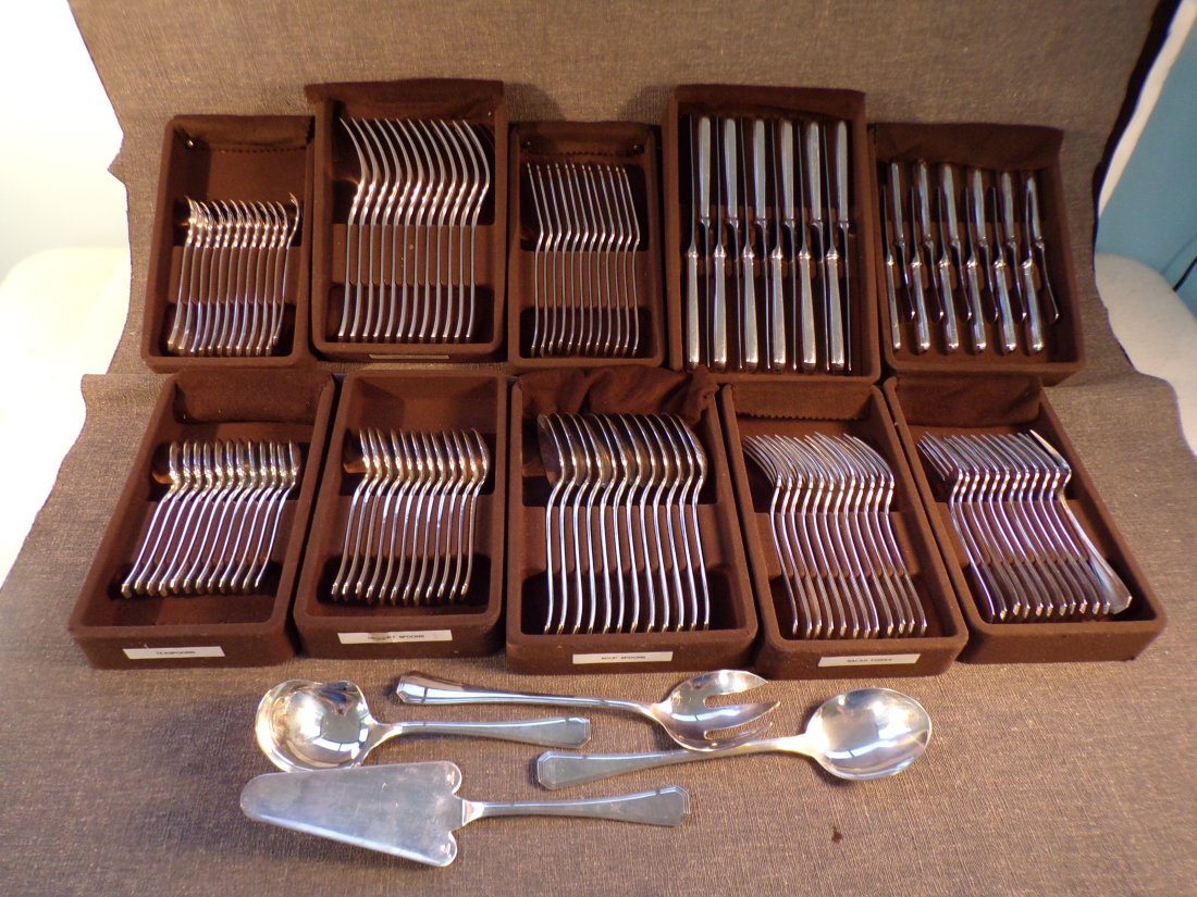Vintage 124 Piece Set of Christofle America Silver Plate Flatware - Service for 12. (1 of 13)