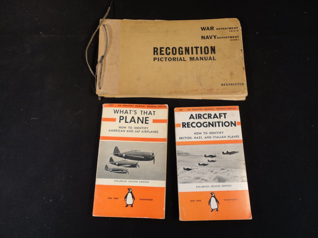 Vintage Lot of 3 WW2 Aircraft Recognition Manuals and Books. (1 of 6)
