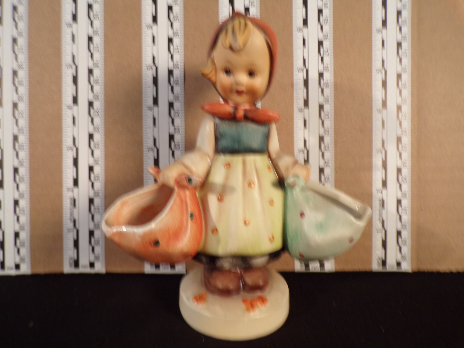 Hummel #175, Trademark # - 3, Figurine Name - Mother'S Darling: Up for auction is Hummel #175, Trademark # - 3, Figurine Name - Mother'S Darling, This hummel does not have a box and displays these special attributes: None. This Hummel is in excellent condition wit