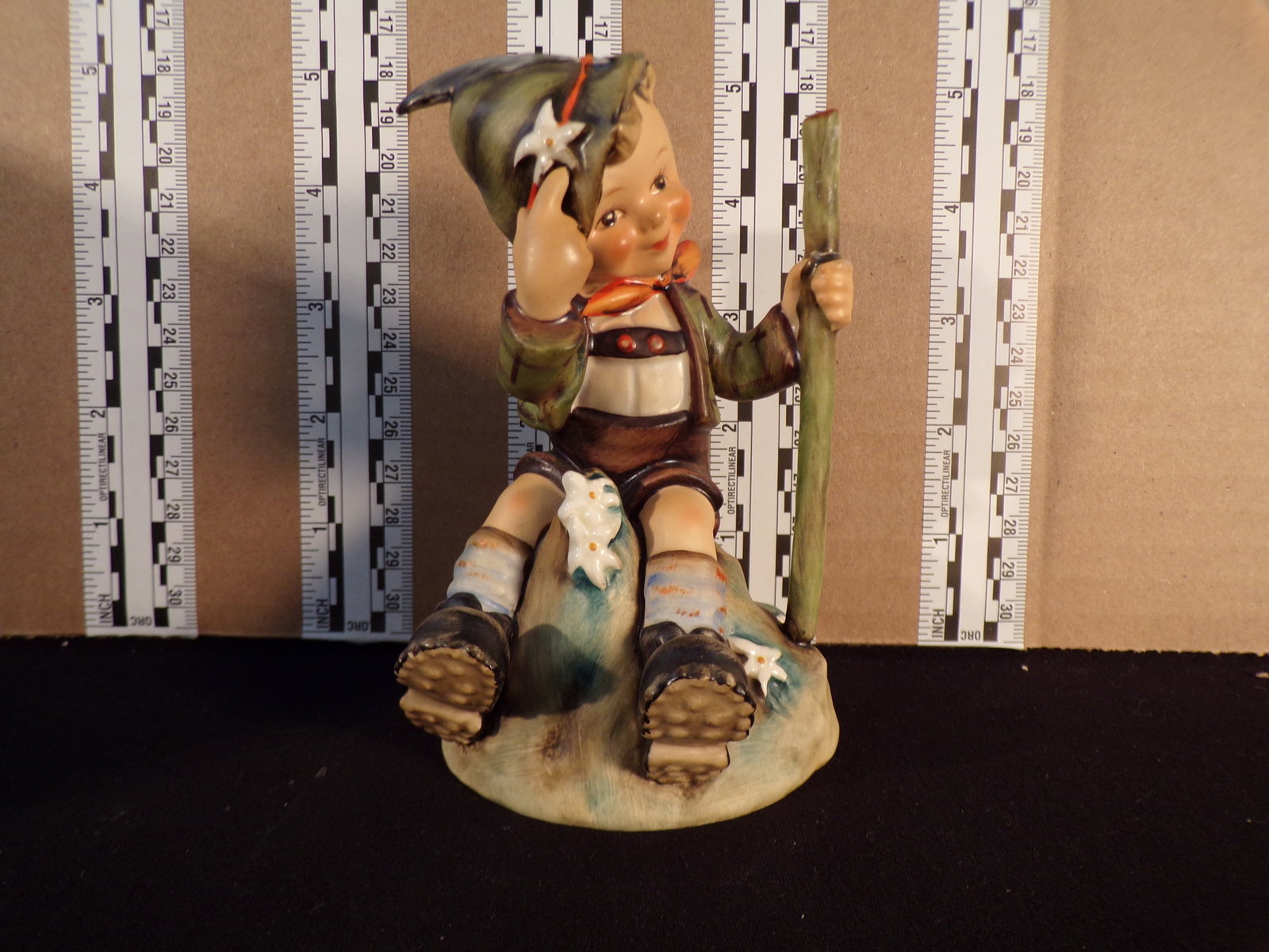 Hummel #315, Trademark # - 5, Figurine Name - Mountaineer: Up for auction is Hummel #315, Trademark # - 5, Figurine Name - Mountaineer, This hummel does not have a box and displays these special attributes: None. This Hummel is in excellent condition with no 
