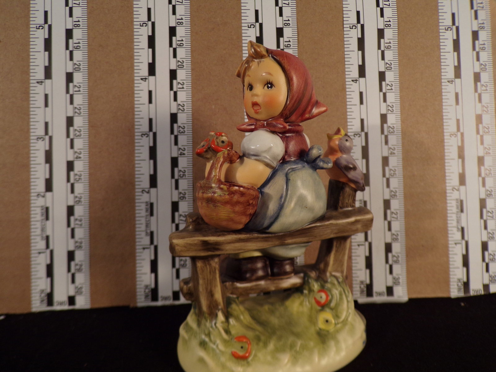 Hummel #426, Size Indicator # - 426 3/0 Trademark # - 6, Figurine Name - Pay Attention: Up for auction is Hummel #426, Size Indicator - 426 3/0, Trademark # - 6, Figurine Name - Pay Attention, This hummel does have a box and displays these special attributes: Girl On Fence And Boy On. Th