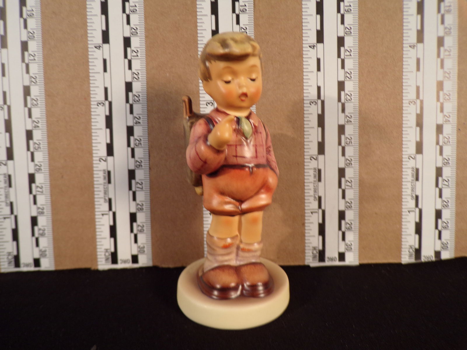 Hummel #555,  Trademark # - 7, Figurine Name - One, Two, Three (1 of 2)