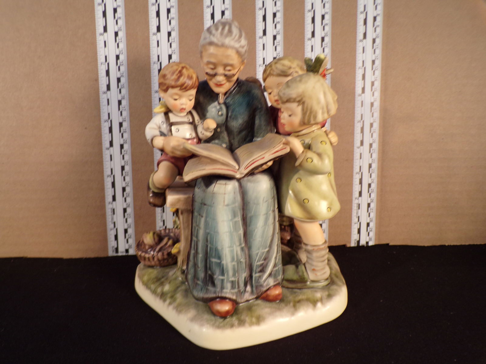 Hummel #620,  Trademark # - 7, Figurine Name - A Story From Grandma (1 of 2)