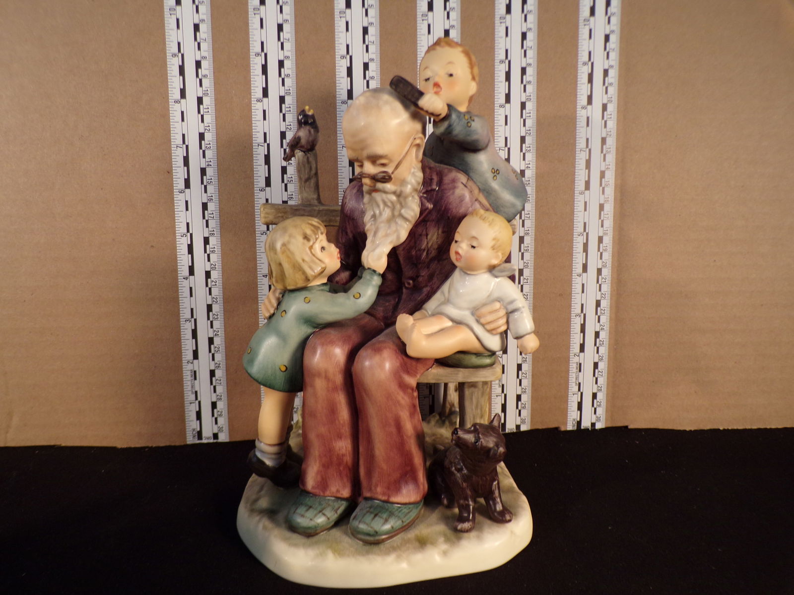 Hummel #621,  Trademark # - 7, Figurine Name - At Grandpa'S (1 of 2)