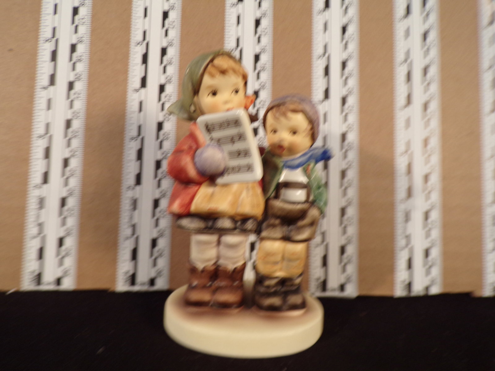 Hummel #2280, Trademark # - 8, Figurine Name - Christmas Duet: Up for auction is Hummel #2280, Trademark # - 8, Figurine Name - Christmas Duet, This hummel does not have a box and displays these special attributes: Holiday 2008 Special Edition And Music Book Back