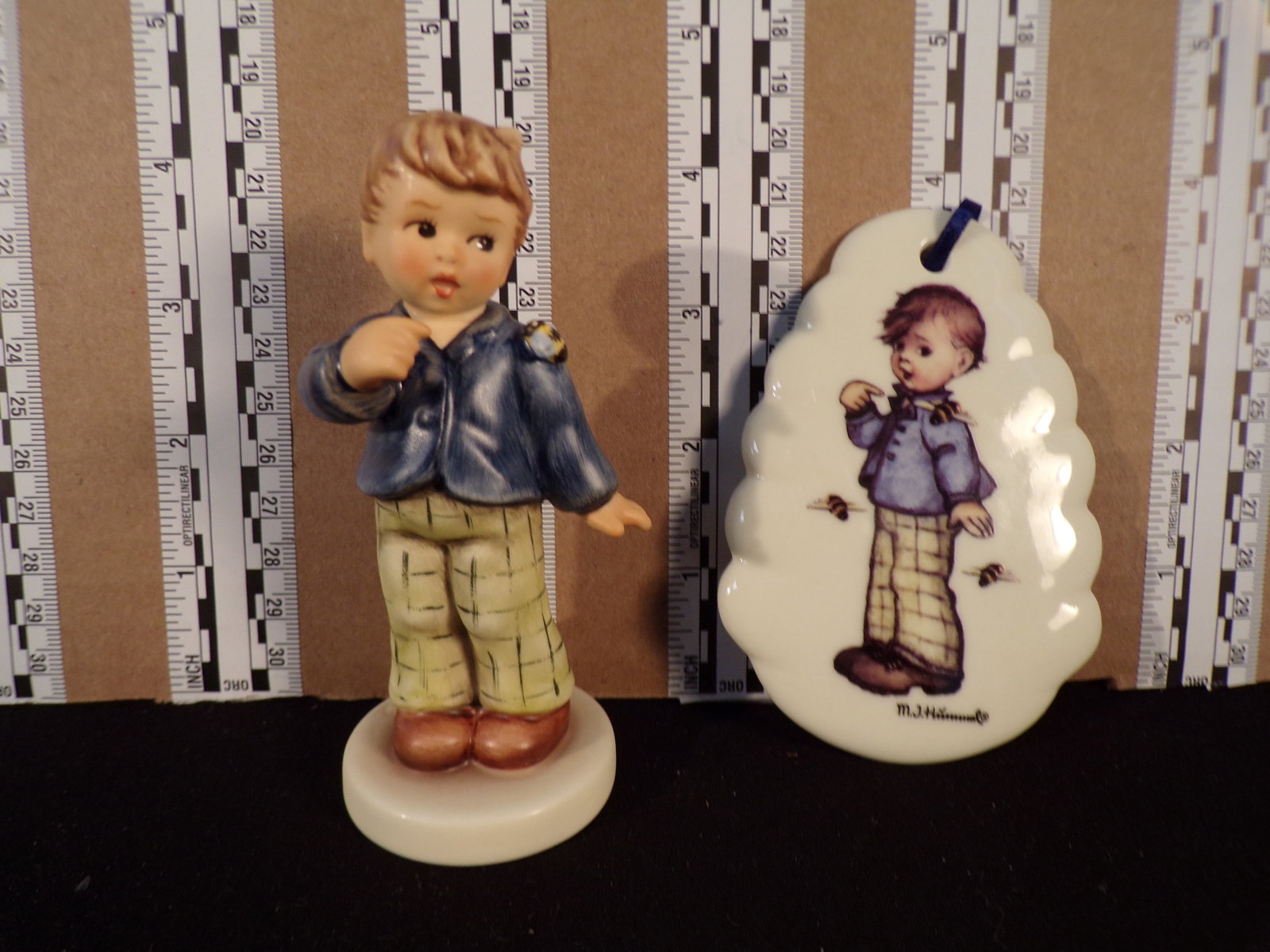 Hummel #2295, Trademark # - 9, Figurine Name - Who Are You?: Up for auction is Hummel #2295, Trademark # - 9, Figurine Name - Who Are You?, This hummel does have a box and displays these special attributes: Exclusive Edition M.I. Hummel Club 2014---- Also Has P