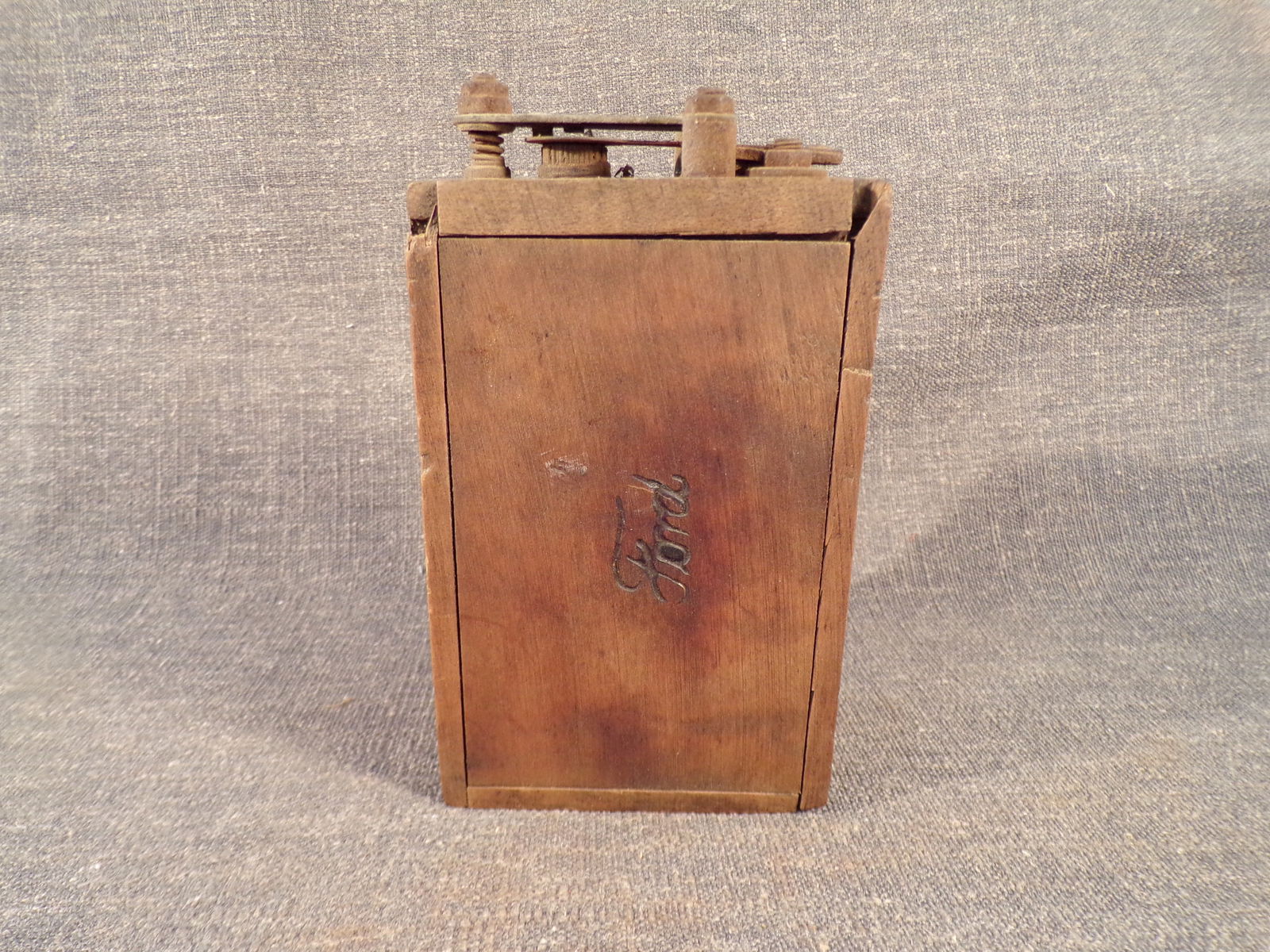 Antique Ford Model T Ignition Buzz Coil Wood Wooden Box. (1 of 5)