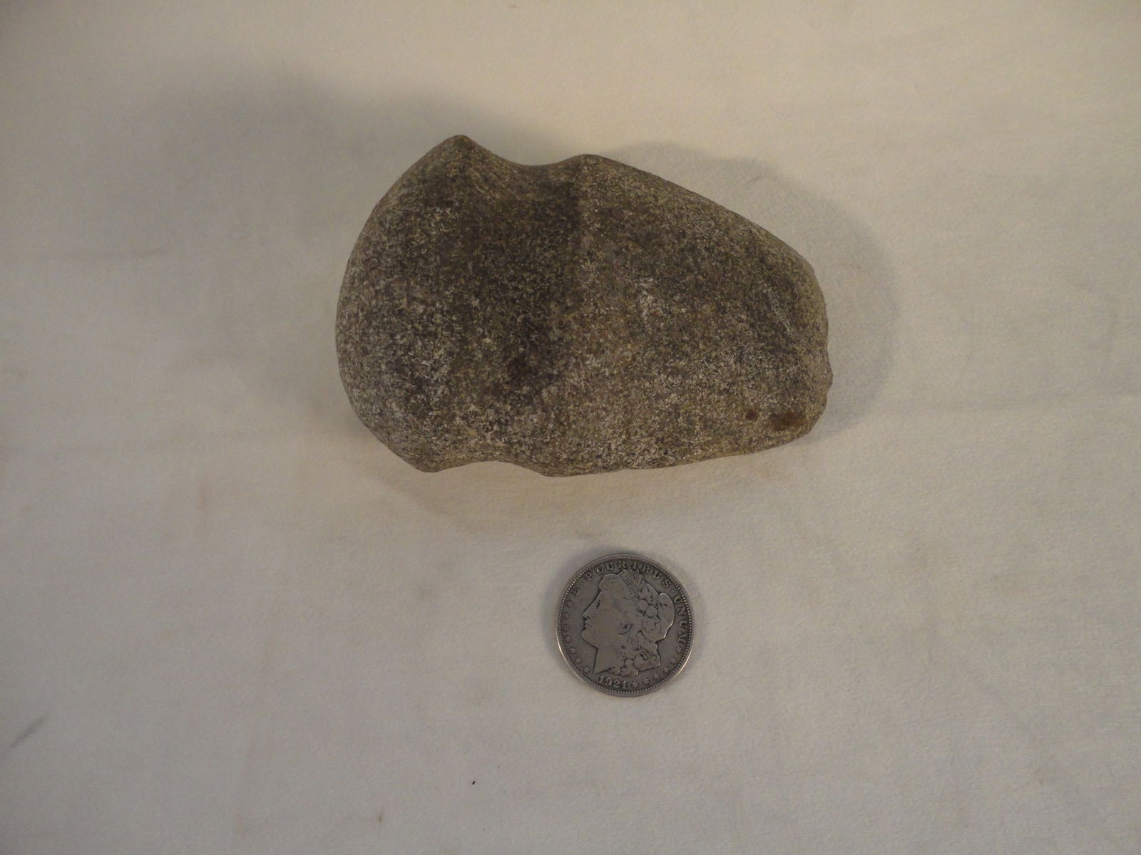 Antique Native American Indian Stone Axe Head - Potawatomi Tribe - Michigan. (1 of 3)