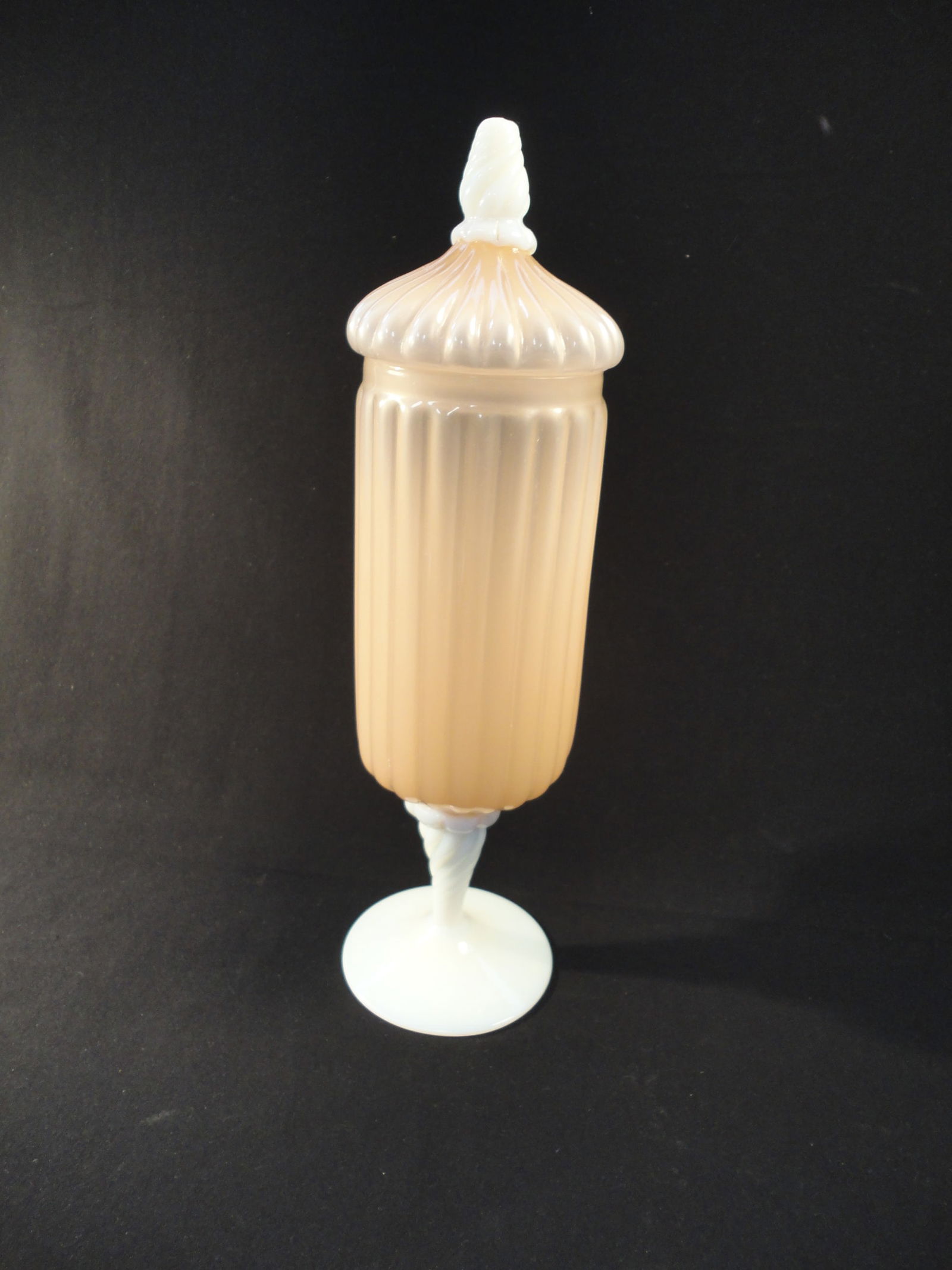 Rare Vintage Alfred Barbini Murano Pink Opaline Blown Glass Apothecary Jar. (1 of 5)