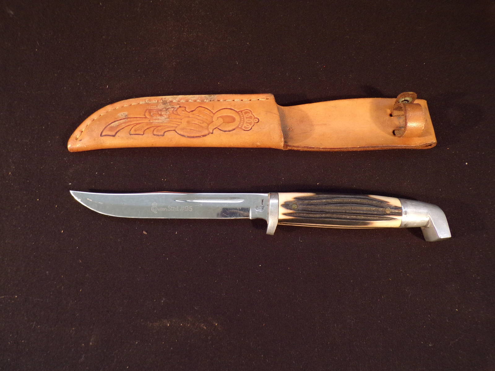 Vintage Queen Steel No. 95 Hunting Knife Fixed Blade With Leather Sheath Auction