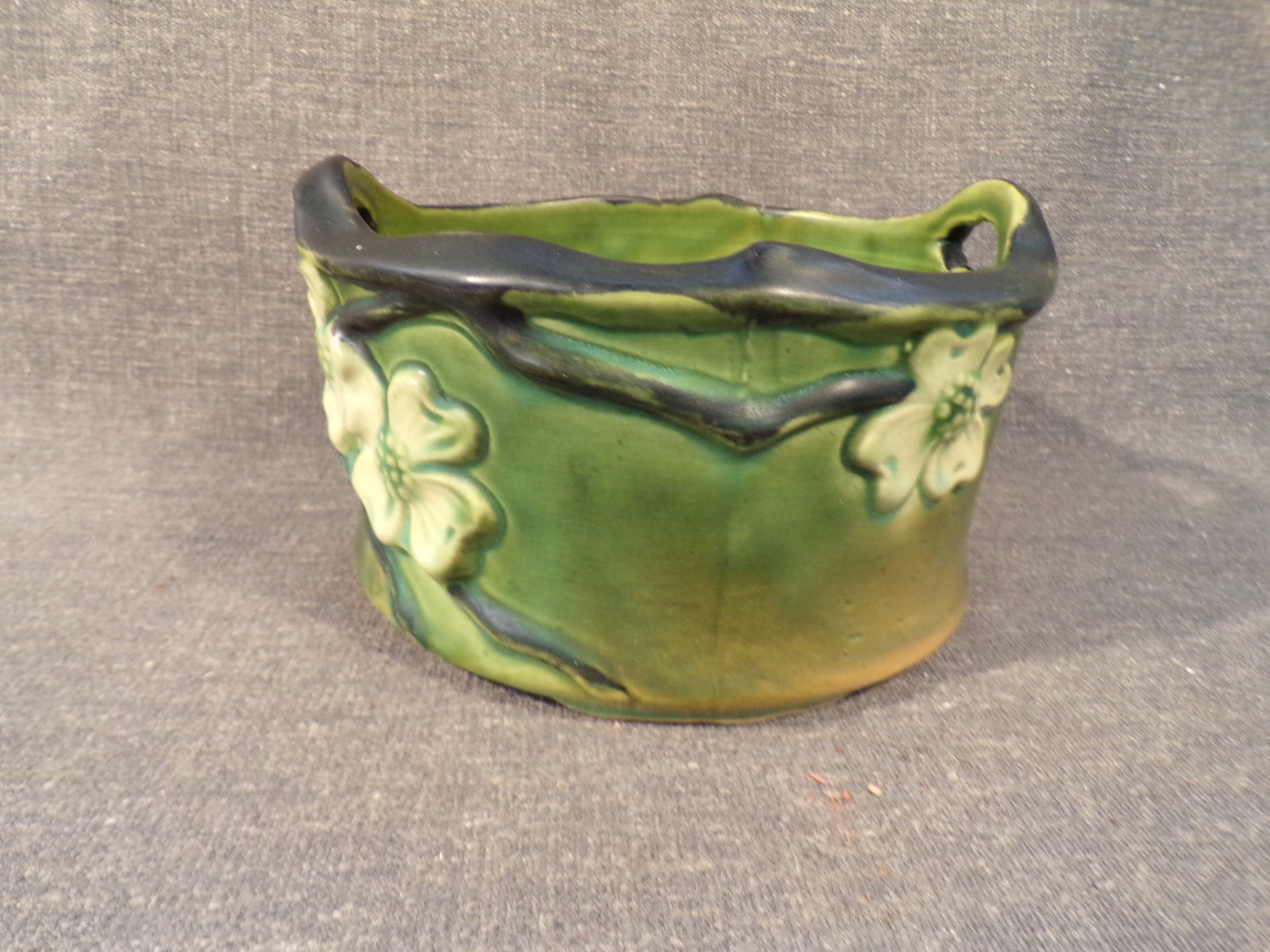 Antique Roseville Dogwood Art Deco Console Bowl - Planter with Handles 7 1/4" x 4 1/4" (1 of 6)
