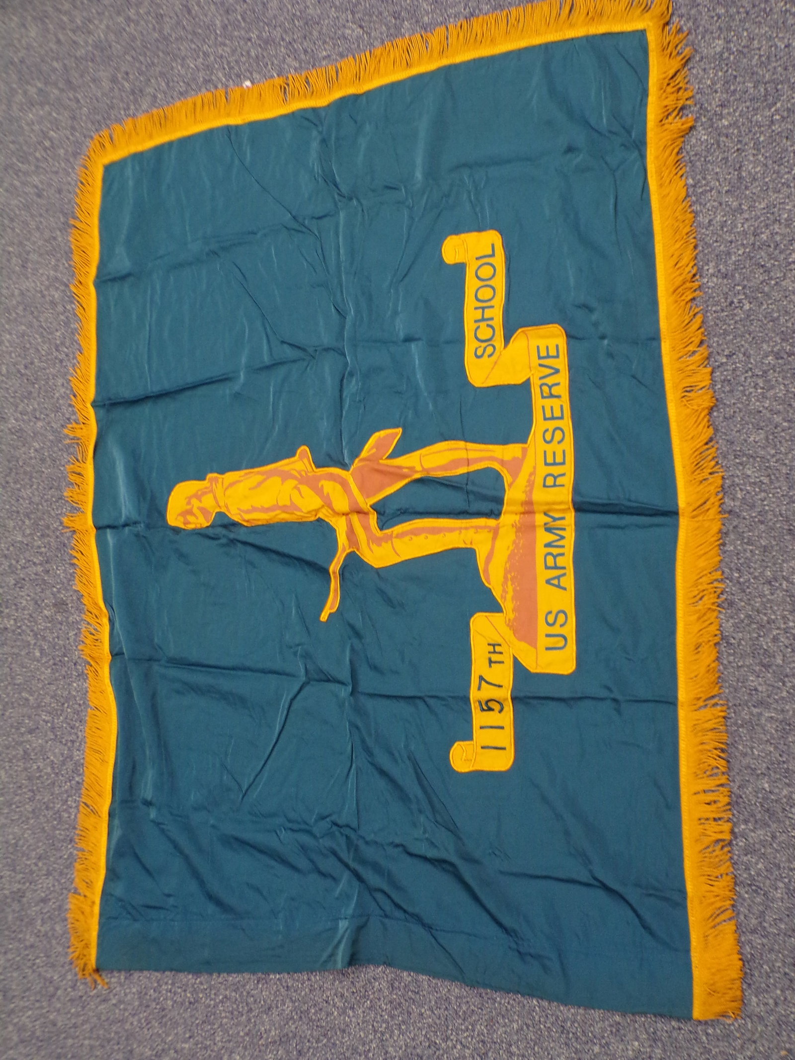 Vintage US Military WW2 1157th Army Reserve School Flag.: Vintage US Military WW2 1157th Army Reserve School Flag. This flag is in Very Good condition as pictured. Manufactured by the DSA, of the DPSC. The DPSC is the Defense Personnel Support Center, the na