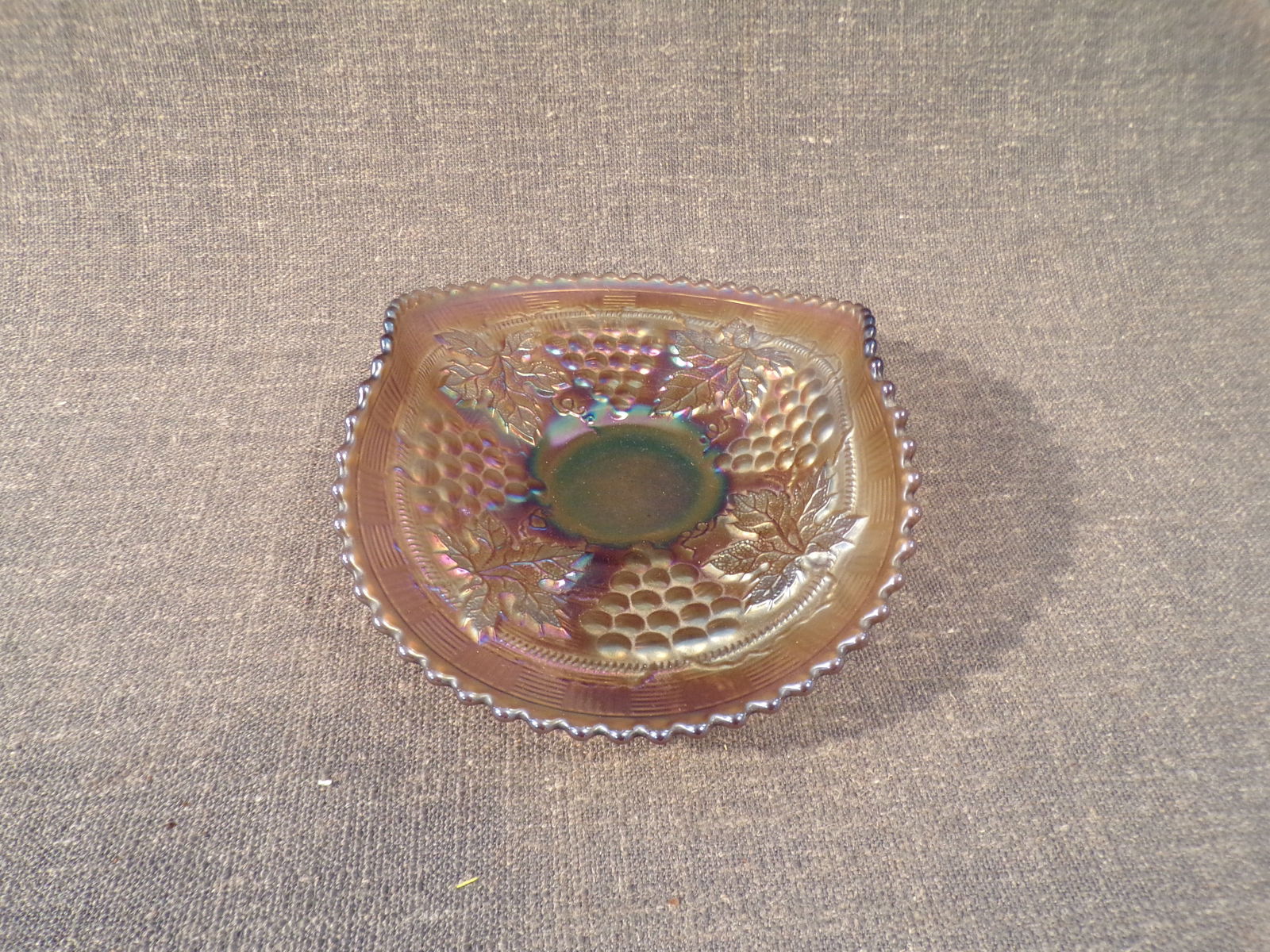 Antique Northwood Carnival Glass Amethyst Grape & Cable Two Sides Up Plate. (1 of 3)