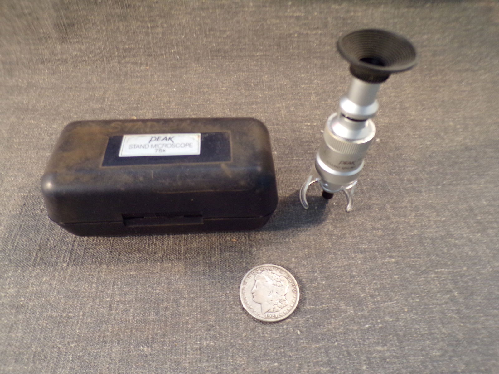 Vintage Original PEAK 75X Stand Micro Loupe 2008-75x Microscope With Standard Scale. (1 of 4)