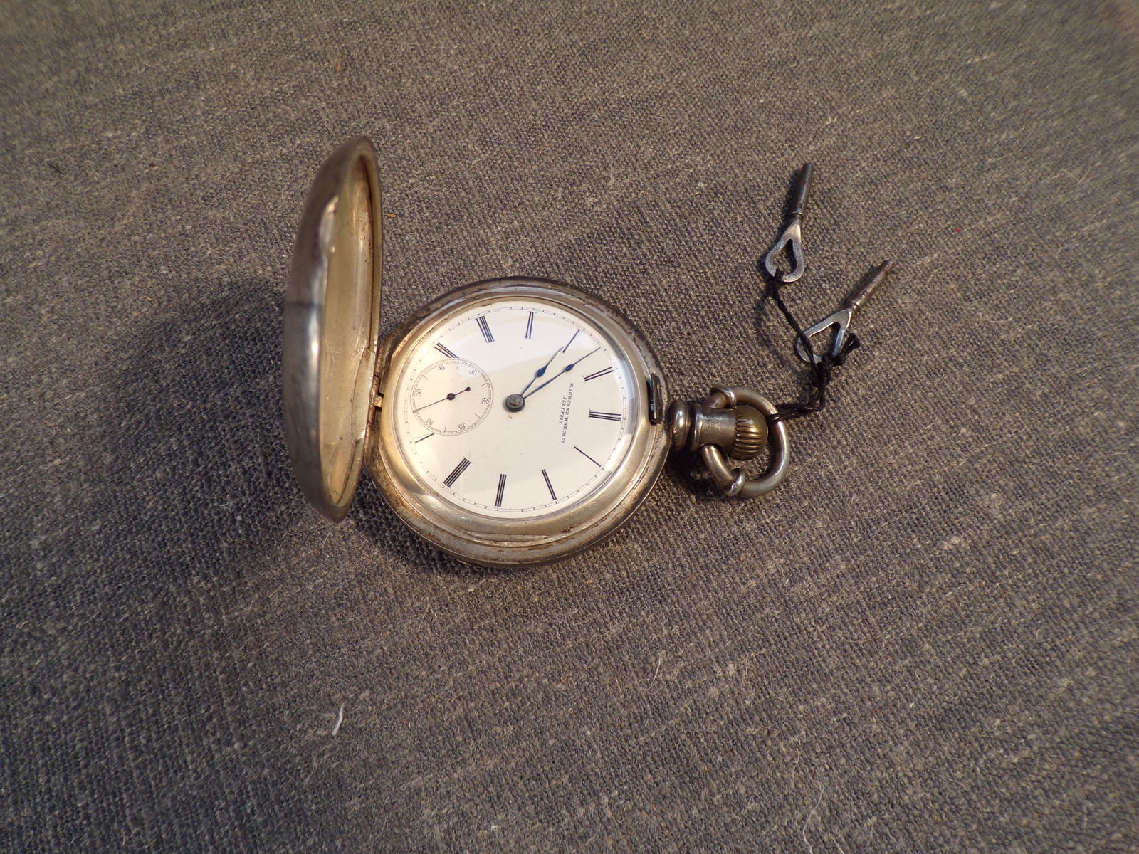 Antique 1882 Rockford Watch Co Size 18s Model 1 - 7J Pocket Watch Fahys Coin Silver Case (1 of 8)