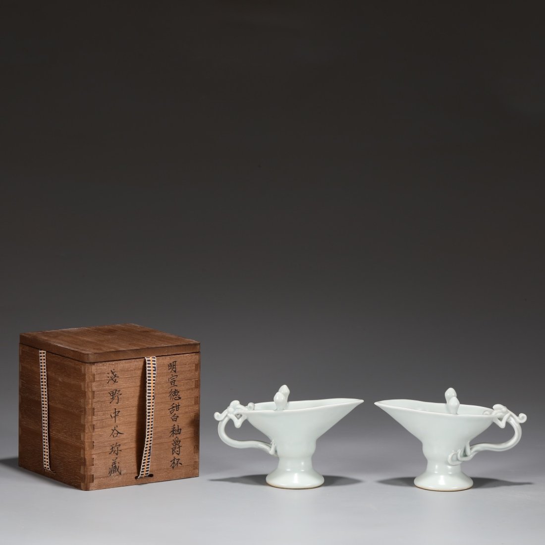 Antique Chinese Old Collection Ming Xuande Sweet White Glazed Dragon porcelain Cup Pair (1 of 8)