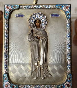 Icon of the Holy Queen Alexandra, in the style of Russian Art Nouveau.: Icon "St. Queen Alexandra", 84-carat silver frame, painted enamels, "Russian Art Nouveau". Size 22.5/17 cm. The icon frame was made by one of the best enamellers, Ivan Tarabrov. The icon and its setti