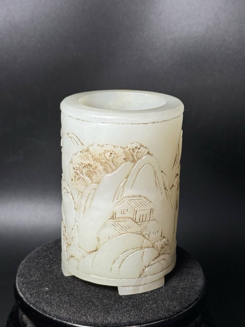 Hetian jade pen holder, hand-carved in one piece, beautiful scenery in the mountains (1 of 9)